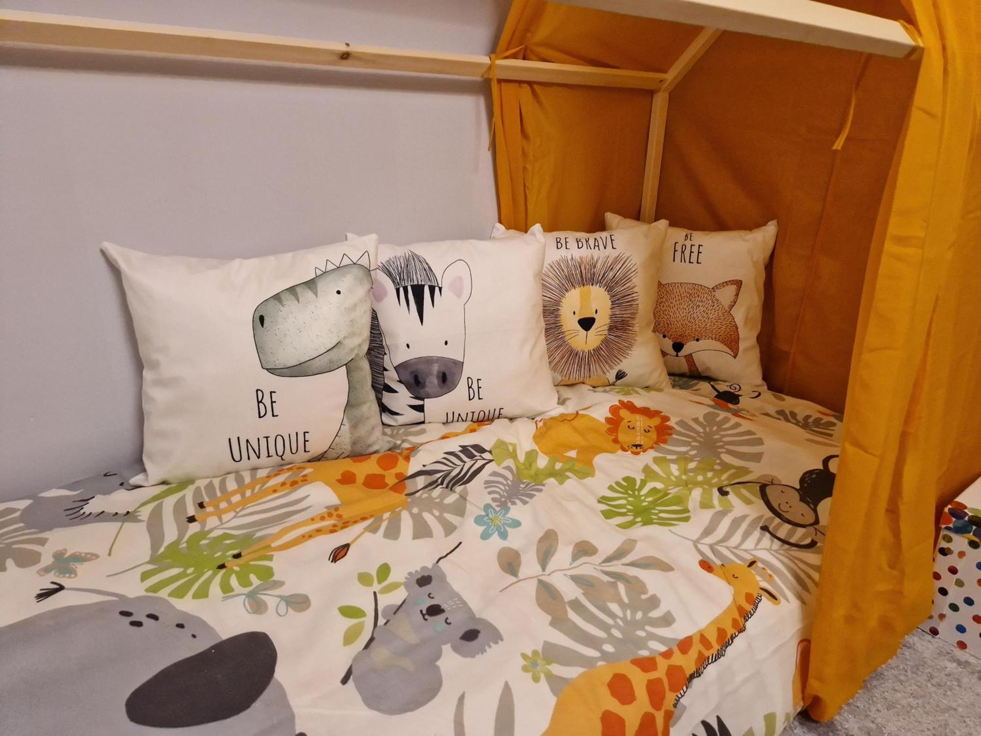 Purdie Close Let Holiday home *