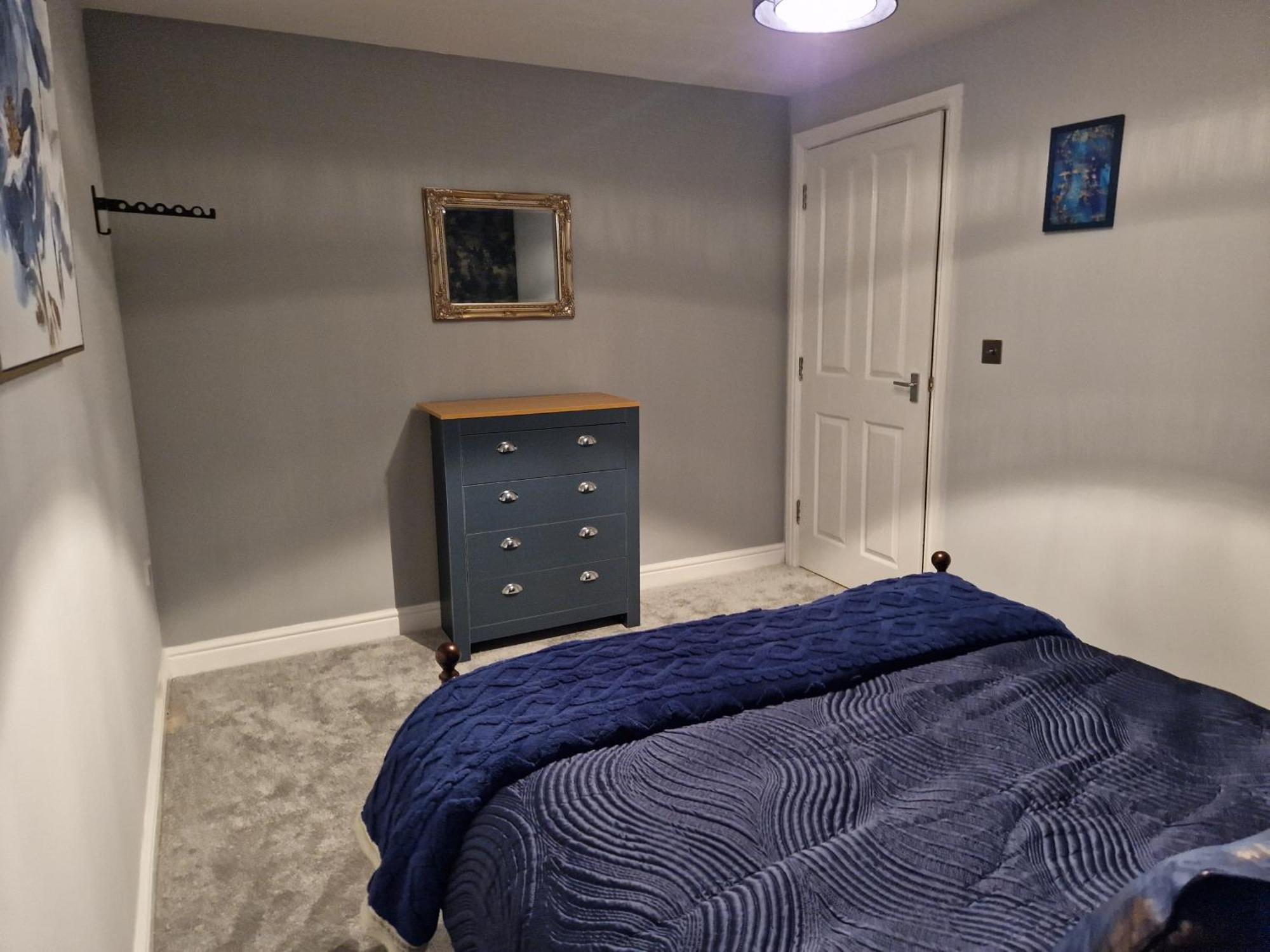 Purdie Close Let Holiday home